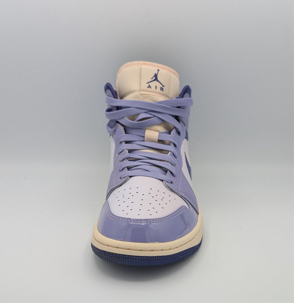 Nike WMNS Air Jordan 1 Mid SE (DZ3745-500): Sky J LT Purple / Sky J Purple