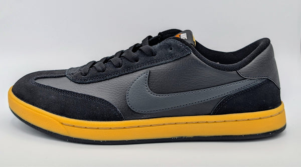 Nike SB FC Classic (909096-008): Black/Anthracite-Black