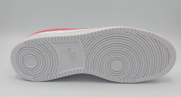 EUR 44,5 NIKE WMNS Court Vision Lo NN (DR9885-101):White/Sea Coral-Volt-Black